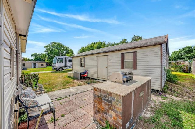 5419 GOLDEN GATE BOULEVARD, Polk City, FL 33868