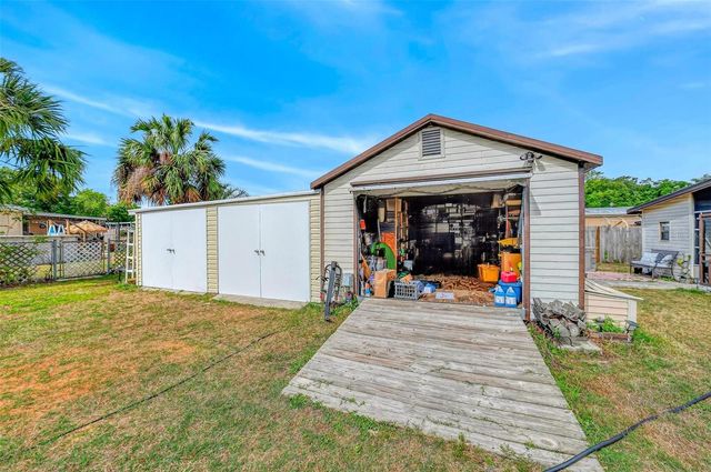 5419 GOLDEN GATE BOULEVARD, Polk City, FL 33868