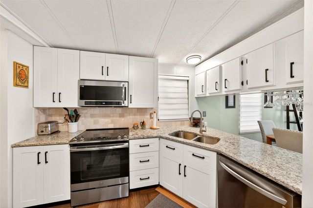 5419 GOLDEN GATE BOULEVARD, Polk City, FL 33868