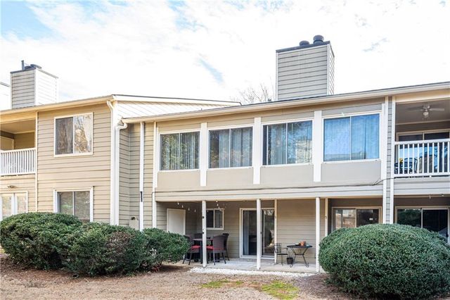 23 Middleton SE Court, Smyrna, GA 30080