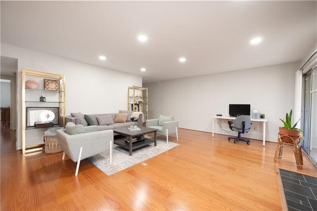 23 Middleton SE Court, Smyrna, GA 30080