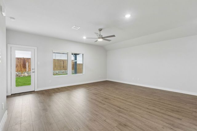 469 Hocking Hills Drive, Waxahachie, TX 75165