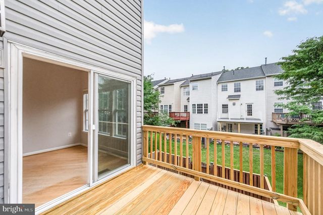 2461 ROLLING PLAINS DR, Herndon, VA 20171