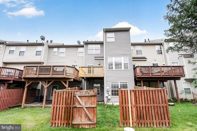 2461 ROLLING PLAINS DR, Herndon, VA 20171