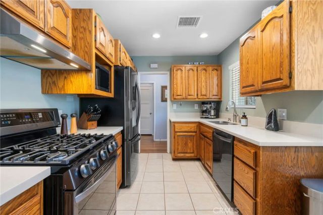 5139 E Lanai Street, Long Beach, CA 90808