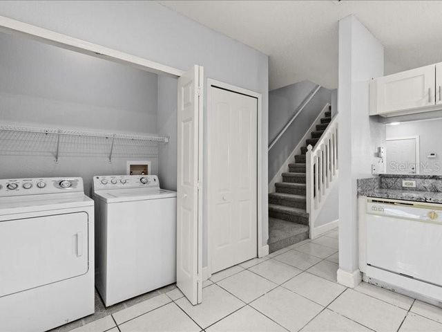 29924 PLAYA DEL REY LANE, Wesley Chapel, FL 33543