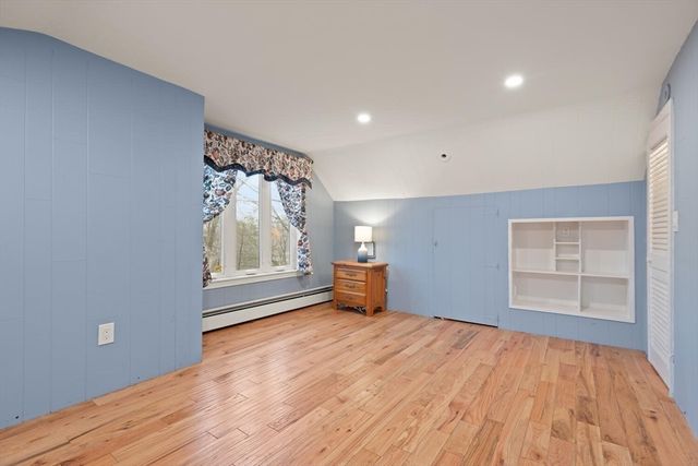 44 Hillview Ave, Holbrook, MA 02343