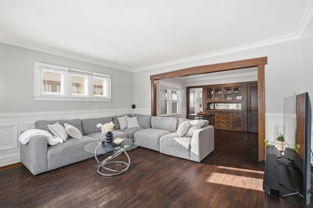 3719 Oliver Avenue N, Minneapolis, MN 55412