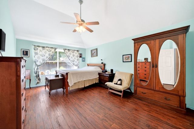 2105 Pritchard Drive, Grapevine, TX 76051