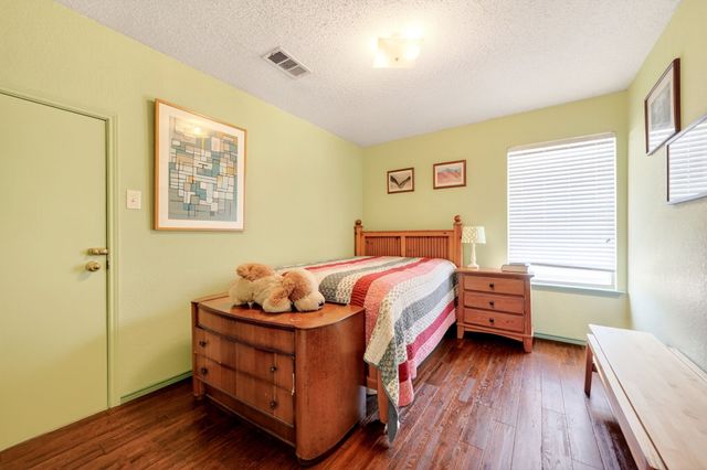 2105 Pritchard Drive, Grapevine, TX 76051