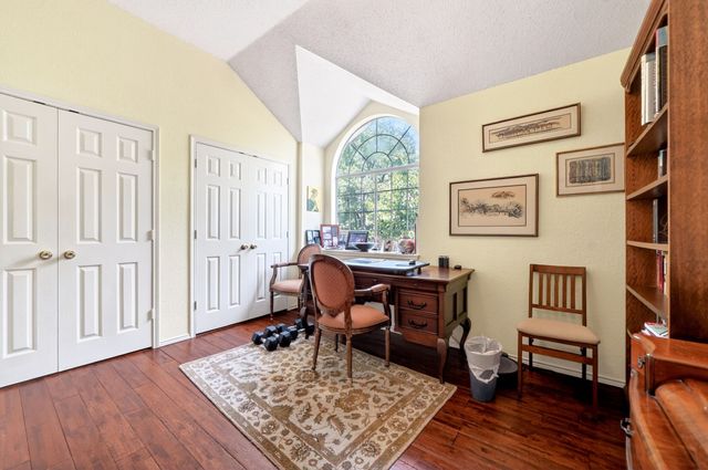 2105 Pritchard Drive, Grapevine, TX 76051