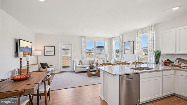 1321 SUGARPLUM LN, Salisbury, MD 21801