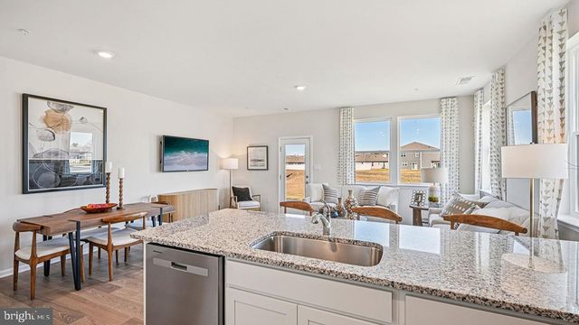 1321 SUGARPLUM LN, Salisbury, MD 21801