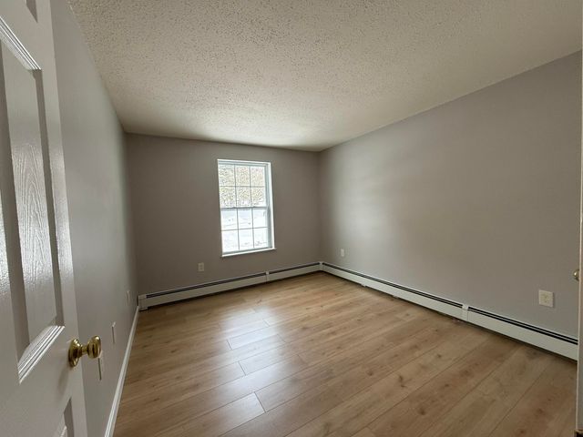 20 Wolf Rd Apt 57C, Lebanon, NH 03766