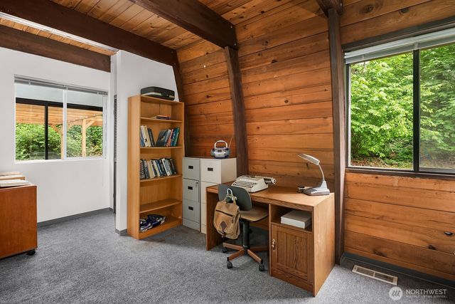 24735 SE Summit-Landsburg Road, Ravensdale, WA 98051
