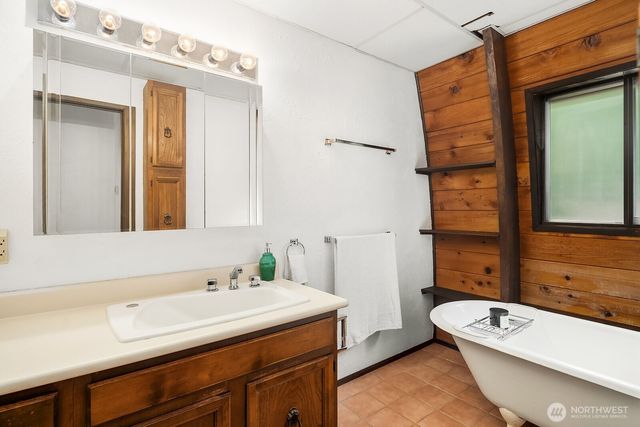 24735 SE Summit-Landsburg Road, Ravensdale, WA 98051