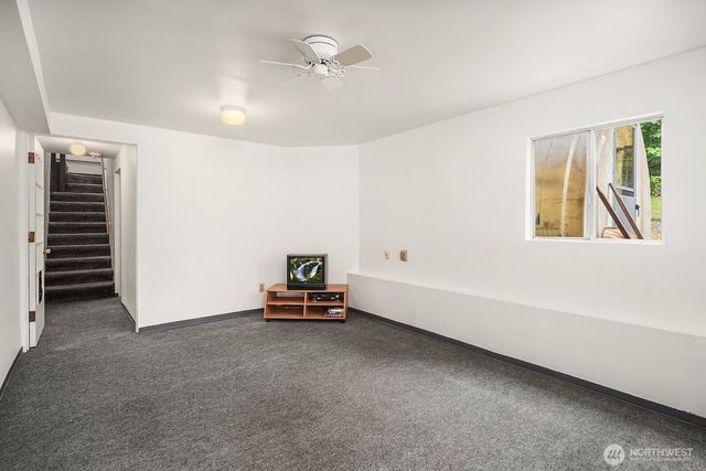 24735 SE Summit-Landsburg Road, Ravensdale, WA 98051