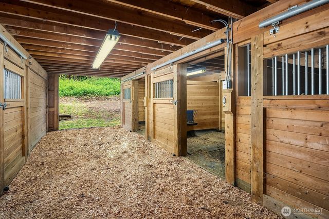 24735 SE Summit-Landsburg Road, Ravensdale, WA 98051