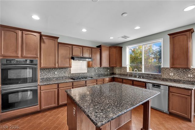 11631 Suburban Road, Las Vegas, NV 89135