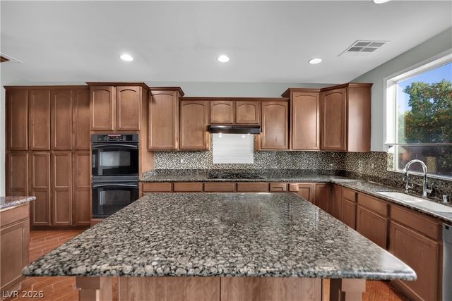 11631 Suburban Road, Las Vegas, NV 89135