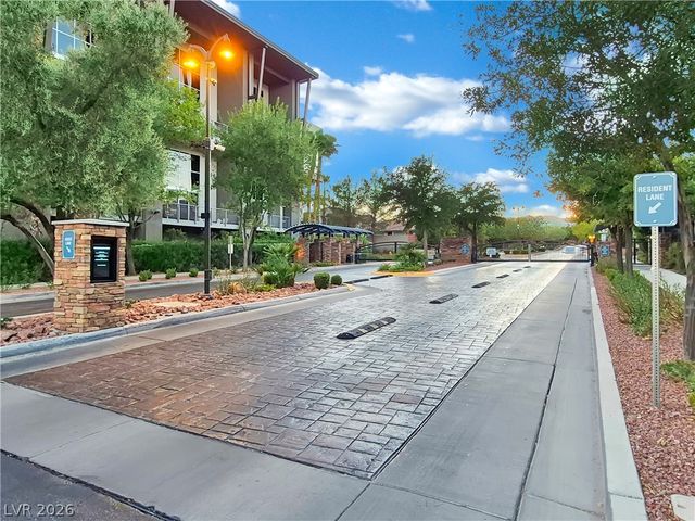 11631 Suburban Road, Las Vegas, NV 89135