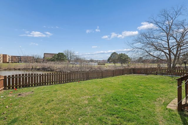 861 Boone Drive, Carol Stream, IL 60188