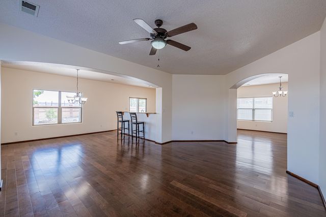 6639 Mountain Hawk Loop NE, Rio Rancho, NM 87144