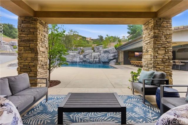 29131 Bouquet Canyon, Trabuco Canyon, CA 92676