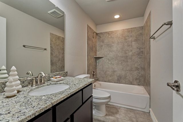 132 Cobble Medley Court, Conroe, TX 77318