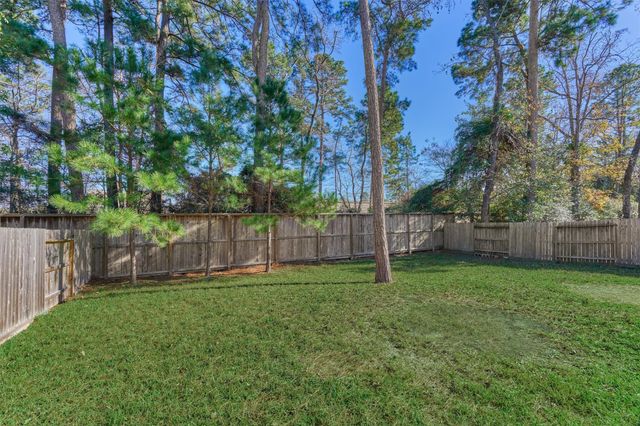 132 Cobble Medley Court, Conroe, TX 77318