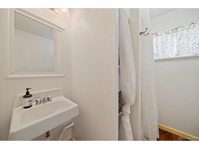 27906 Lupine Dr, Evergreen, CO 80439