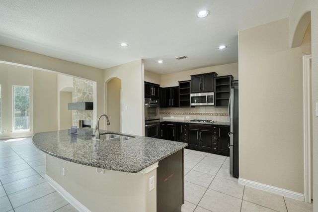 2937 Castellan LN, Round Rock, TX 78665