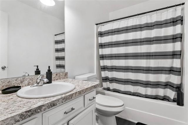 5370 Queen Ester Court, Ellenwood, GA 30294