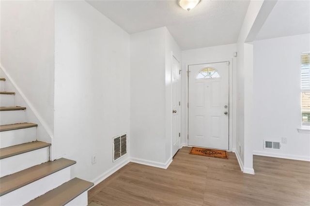 5370 Queen Ester Court, Ellenwood, GA 30294