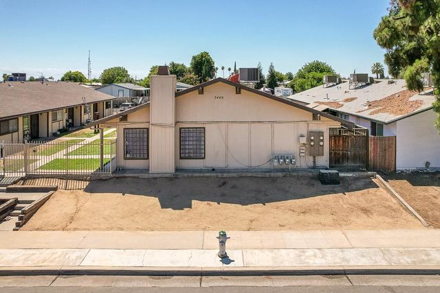 3449 N Marks Avenue, Fresno, CA 93722