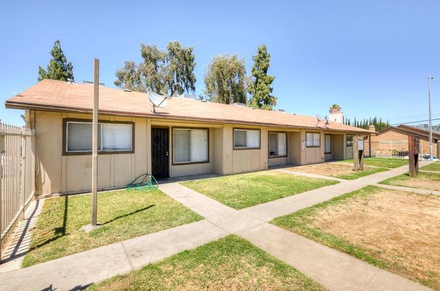 3449 N Marks Avenue, Fresno, CA 93722