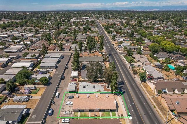 3449 N Marks Avenue, Fresno, CA 93722