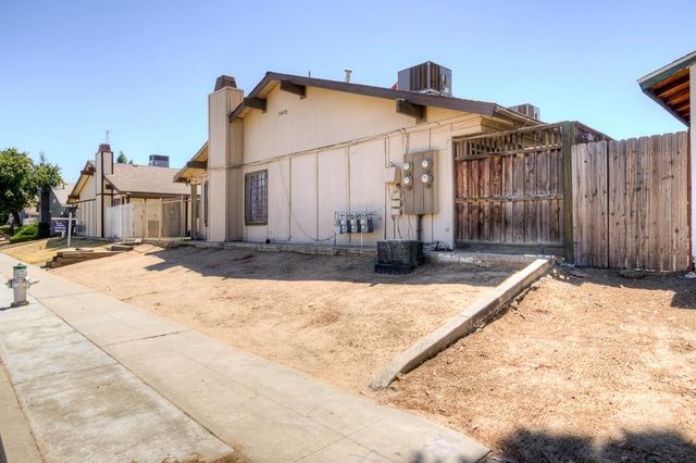 3449 N Marks Avenue, Fresno, CA 93722