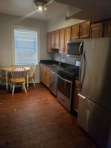 4518 W Wellington Avenue 1, Chicago, IL 60641