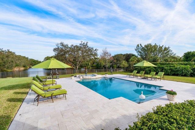 5603 Whirlaway Road, Palm Beach Gardens, FL 33418