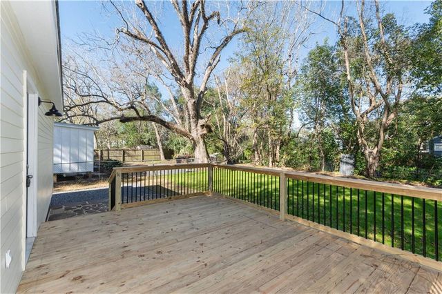 1052 Elmira Street, Mobile, AL 36604