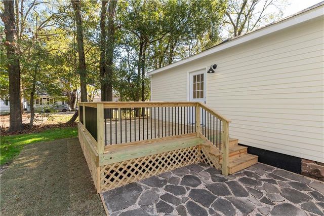 1052 Elmira Street, Mobile, AL 36604