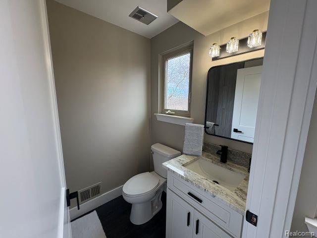 23944 Greening Drive, Novi, MI 48375