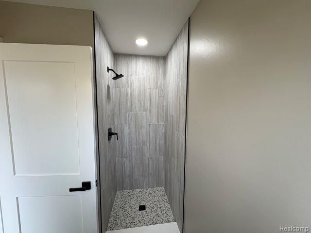 23944 Greening Drive, Novi, MI 48375