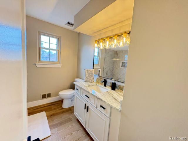 23944 Greening Drive, Novi, MI 48375