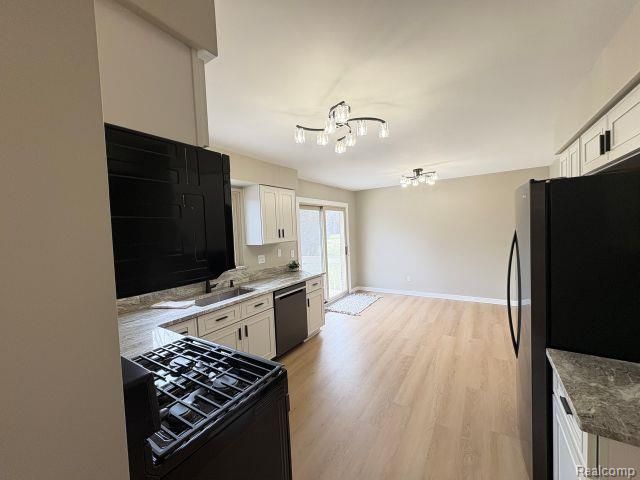 23944 Greening Drive, Novi, MI 48375