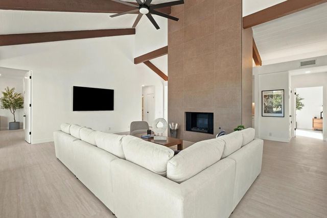 616 Desert West Drive, Rancho Mirage, CA 92270