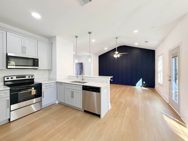 1501 Harris Drive, Orangeburg, SC 29118