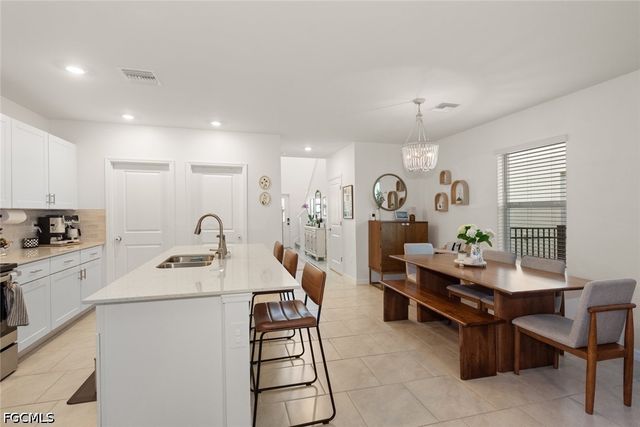 7149 Ponderosa Pine DR, Fort Myers, FL 33966