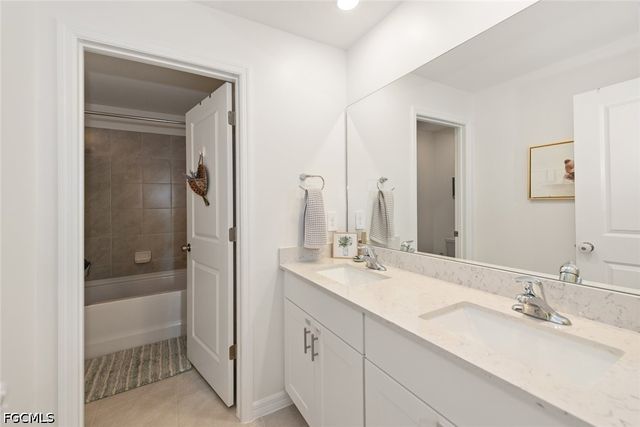 7149 Ponderosa Pine DR, Fort Myers, FL 33966